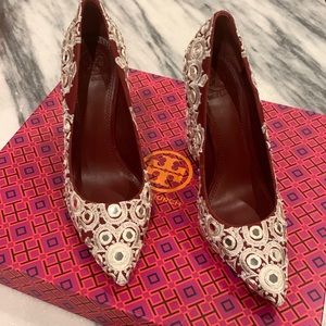 Tory Burch mirror heels SZ 7